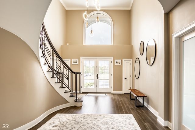 12886 West Road, Zionsville, IN 46077