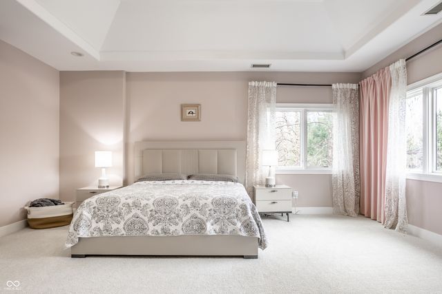 12886 West Road, Zionsville, IN 46077