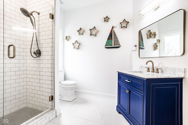 12886 West Road, Zionsville, IN 46077
