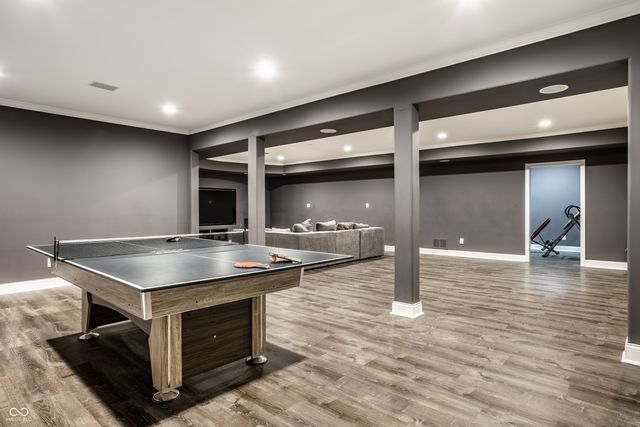 12886 West Road, Zionsville, IN 46077