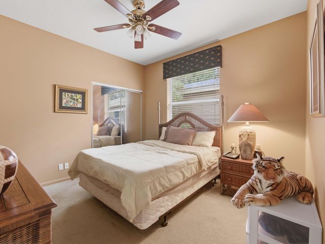 9624 Crescent View Drive N, Boynton Beach, FL 33437