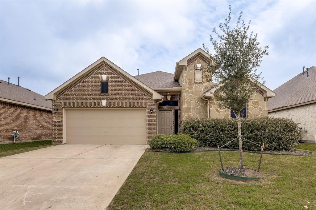 13606 Alaskan Brown Bear Trail, Crosby, TX 77532