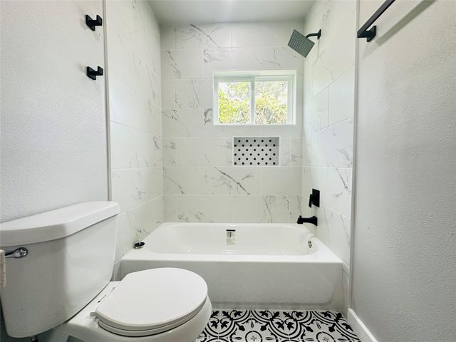 4018 Gano St 2, Houston, TX 77009