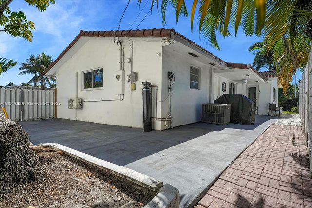 1301 Hollywood Boulevard, Hollywood, FL 33019