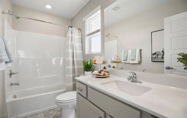 4258 Vivenda Street 1, Las Vegas, NV 89115