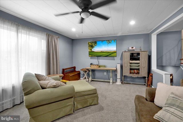 418 HAIG BLVD, Reading, PA 19607