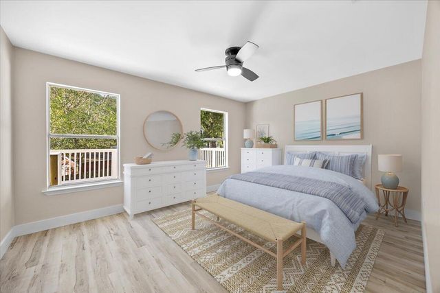 3111 Holley Point Road, Navarre, FL 32566