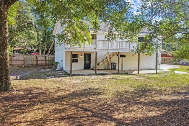 3111 Holley Point Road, Navarre, FL 32566