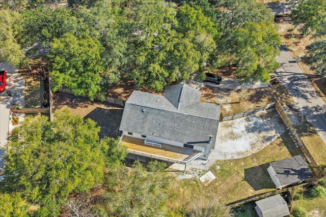 3111 Holley Point Road, Navarre, FL 32566