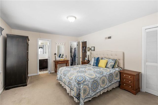 3913 W 57th Terrace, Fairway, KS 66205