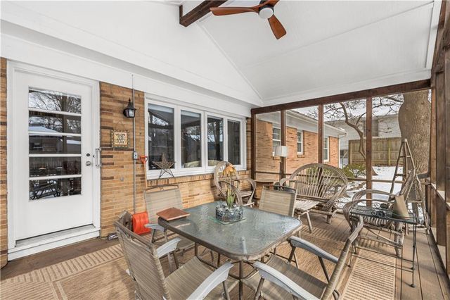 3913 W 57th Terrace, Fairway, KS 66205