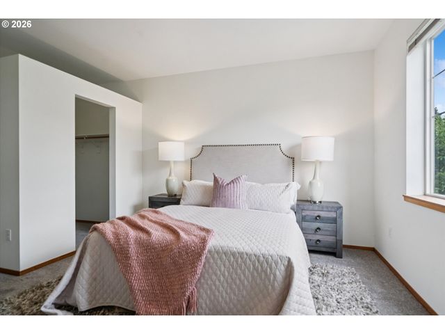 775 Sw DILLAN Dr, Beaverton, OR 97006