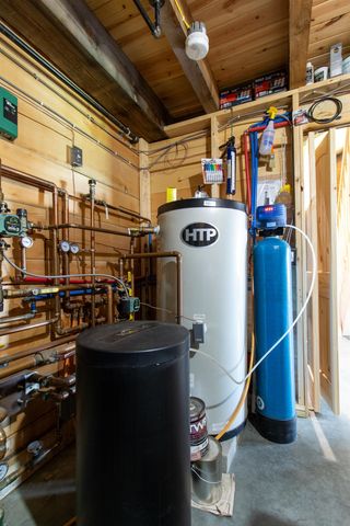 142 Minister Hill Road, Wheelock, VT 05851