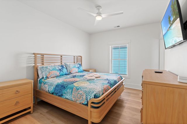 1211 N Waccamaw Dr., Murrells Inlet, SC 29576