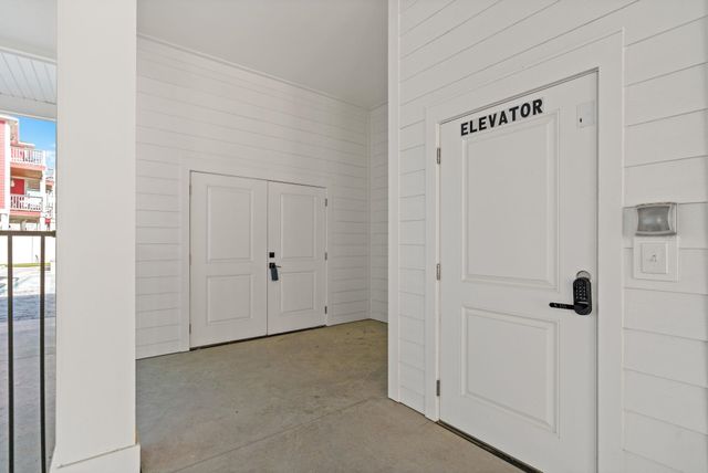 1211 N Waccamaw Dr., Murrells Inlet, SC 29576