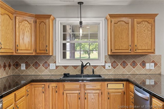 13503 Bennettsville Road, Memphis, IN 47143
