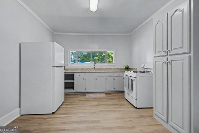 102 Sprayberry Road, Newnan, GA 30263