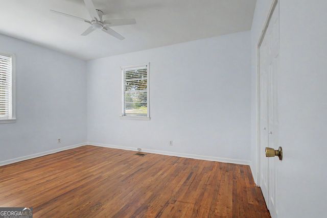 102 Sprayberry Road, Newnan, GA 30263