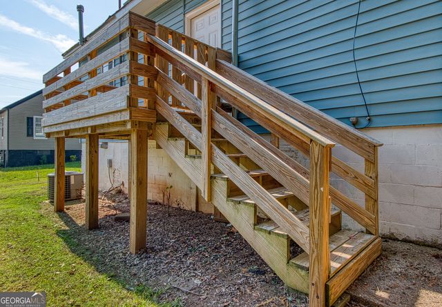 102 Sprayberry Road, Newnan, GA 30263
