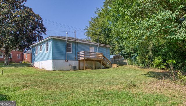 102 Sprayberry Road, Newnan, GA 30263