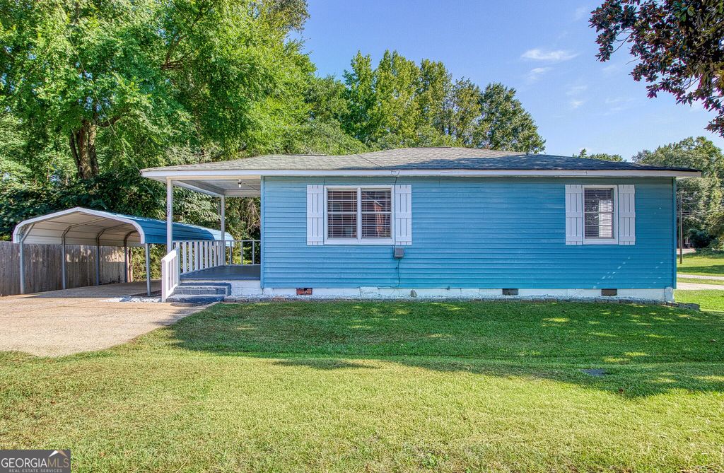 102 Sprayberry Road, Newnan, GA 30263