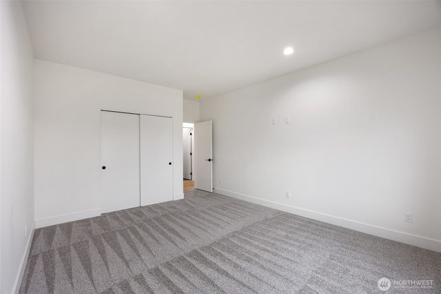 501 S Sand Dune Road, Moses Lake, WA 98837