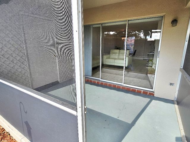 835 Salem Lane, Greenacres, FL 33467