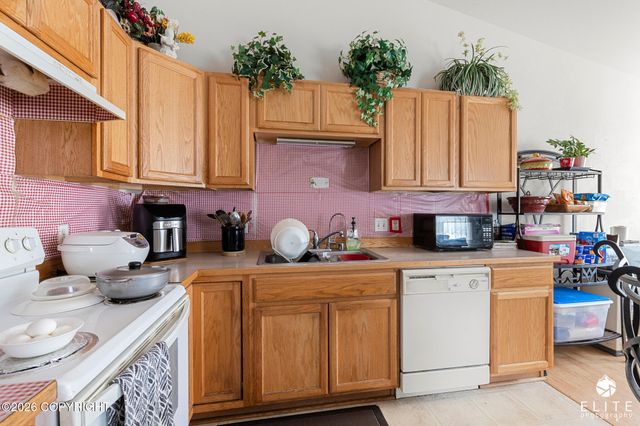 2977 Summer Wind Court 141, Anchorage, AK 99507