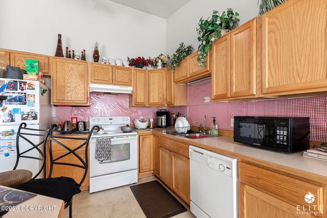 2977 Summer Wind Court 141, Anchorage, AK 99507