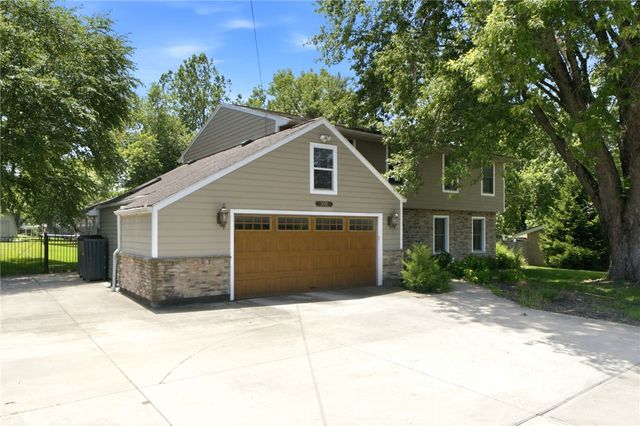 3091 Shakertown Road, Beavercreek, OH 45434