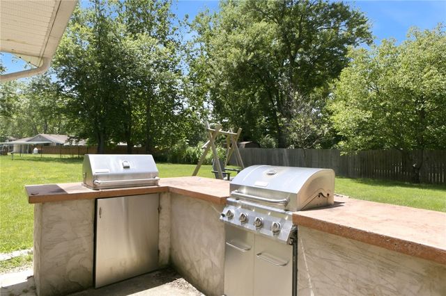 3091 Shakertown Road, Beavercreek, OH 45434