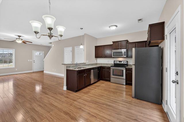 2003 Pinecrest Dr, Nashville, TN 37211