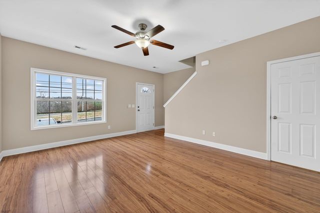 2003 Pinecrest Dr, Nashville, TN 37211