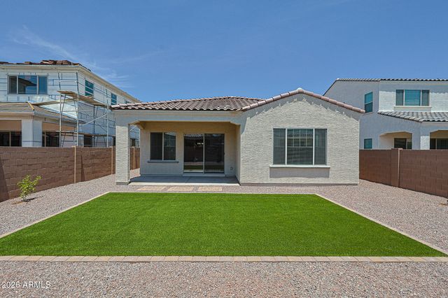 7675 W BRONCO Trail, Peoria, AZ 85383