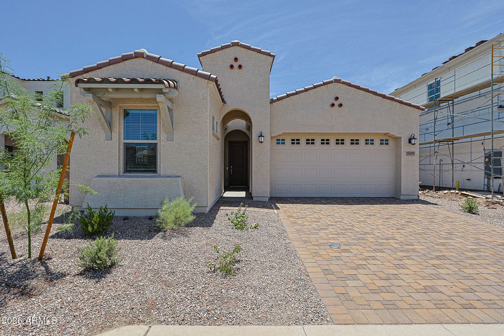 7675 W BRONCO Trail, Peoria, AZ 85383