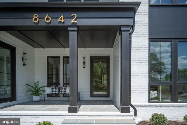8642 MCHENRY ST, Vienna, VA 22180