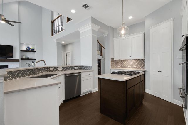 2306 Aldworth DR, Cedar Park, TX 78613