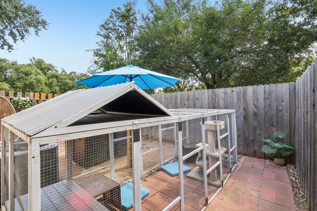 201 Sailmaster ST, Lakeway, TX 78734