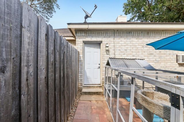 201 Sailmaster ST, Lakeway, TX 78734
