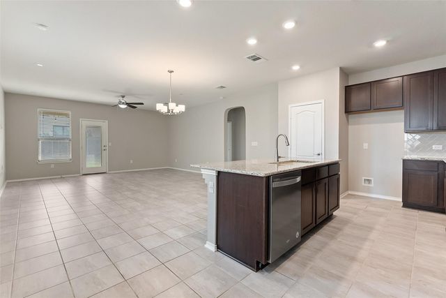 112 Kulmbacher DR, Austin, TX 78728