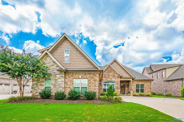 17643 Maree Drive, Athens, AL 35613
