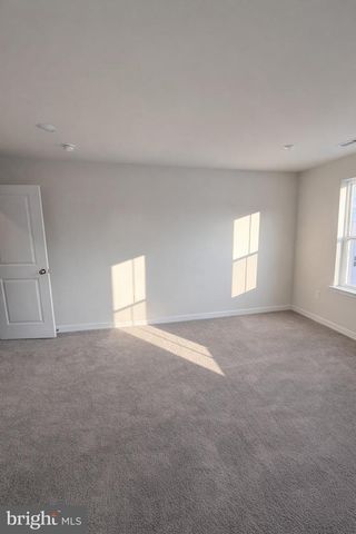 735 PLATINUM DR, Phoenixville, PA 19460