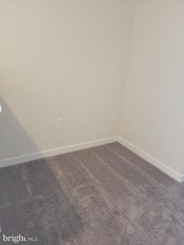 735 PLATINUM DR, Phoenixville, PA 19460