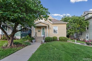 1807 State Street, Alton, IL 62002