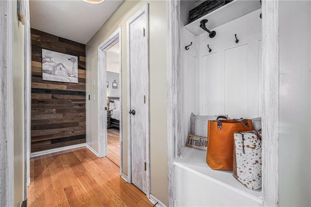 8206 E 235th Street, Peculiar, MO 64078