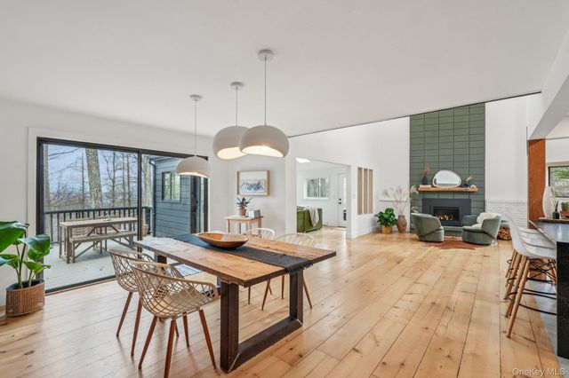 4 Mountain Brook Road, Cornwall, NY 12518