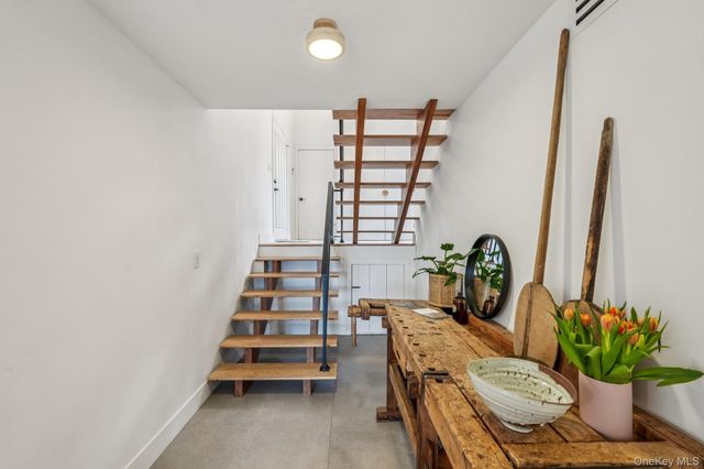 4 Mountain Brook Road, Cornwall, NY 12518