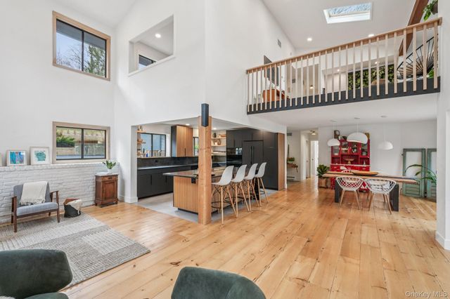 4 Mountain Brook Road, Cornwall, NY 12518