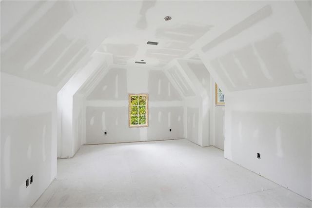 652 Timm Valley Road, Atlanta, GA 30305