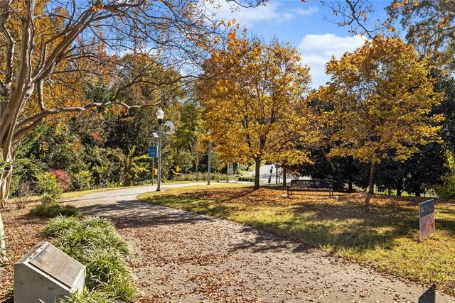 652 Timm Valley Road, Atlanta, GA 30305